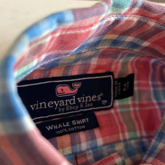 Vineyard Vines Button Down - Picture 3 of 4